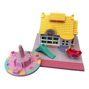 1993 Bluebird Polly Pocket - Polly’s Toy Shop and Merry Go Round